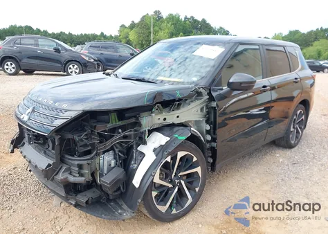 2024 Mitsubishi Outlander Se 2.5 S-Awc z USA, uszkodzony, nr VIN JA4J4VA82RZ006024